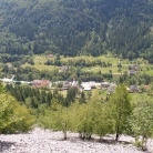 Pogled z melišča nad Trento na vas Soča